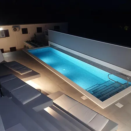 Marka I Pere Otel